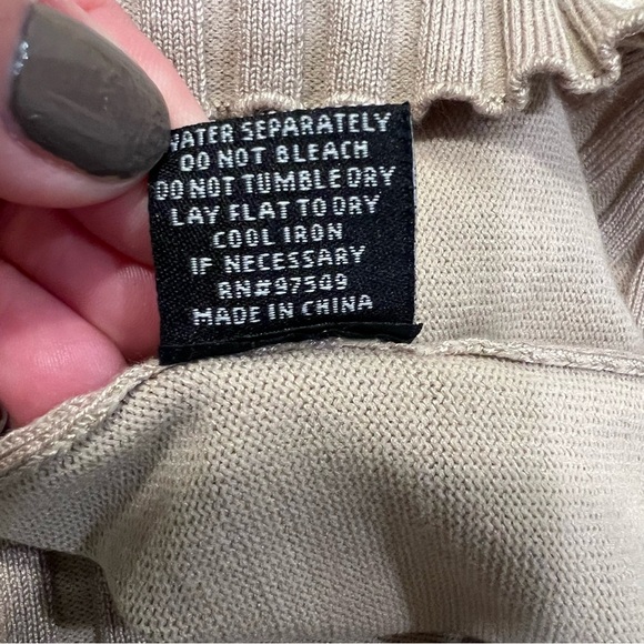 Metric Knits Women's V-Neck Sweater in Beige - Picture 9 of 9